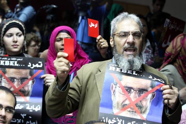 Egypt activists raise the bar in anti-Morsi campaign